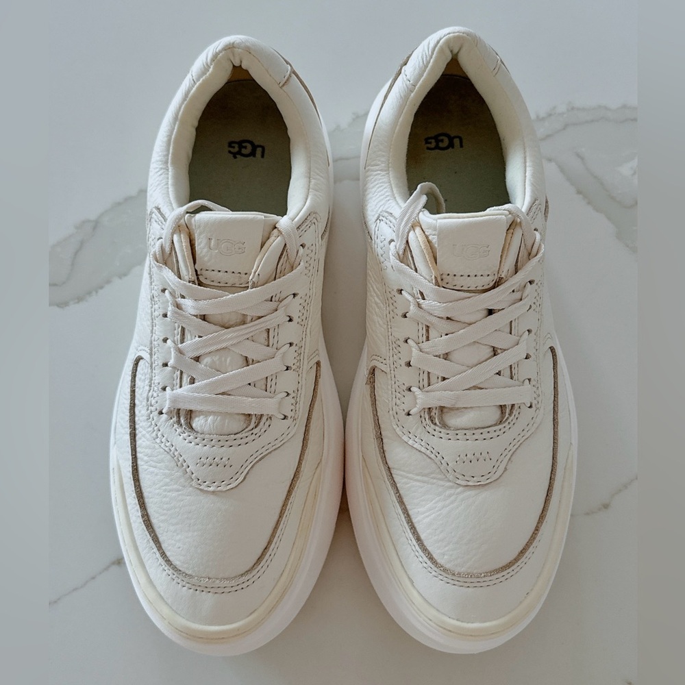 Women's UGG Lifestyle Shoes Low-top Marin Mega Lace White Size 9 - Picture 2 of 8